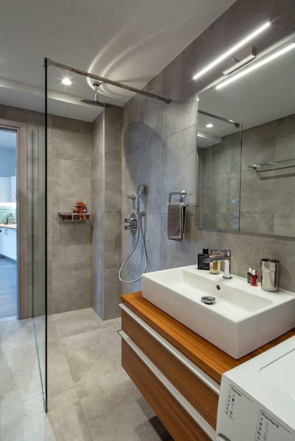 The Apartment 2 Bdrs/2 Baths Luxury Residence Athena Bagian luar foto