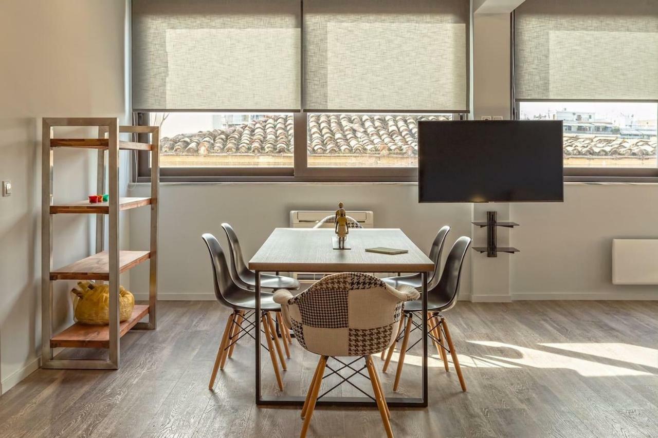 The Apartment 2 Bdrs/2 Baths Luxury Residence Athena Bagian luar foto